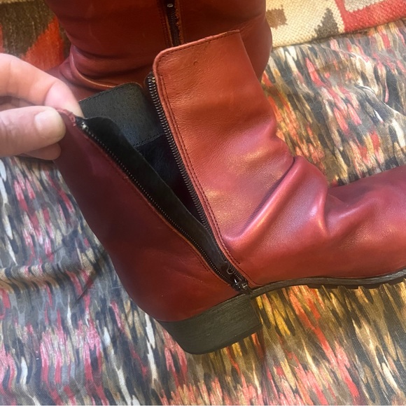 🆕 Bos & Co • red ankle leather booties with side zipper - Picture 6 of 11